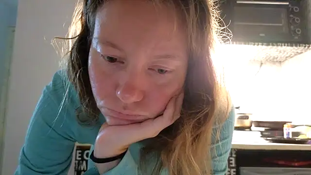 Snapshot of Jony_Marta chatting on March 2025 02:26:01 PM Jony Marta online show from March 2025 02:26:01 PM