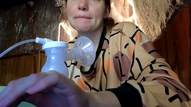 Snapshot of Jony_Marta chatting on October 2025 12:06:01 AM Jony Marta online show from October 2025 12:06:01 AM