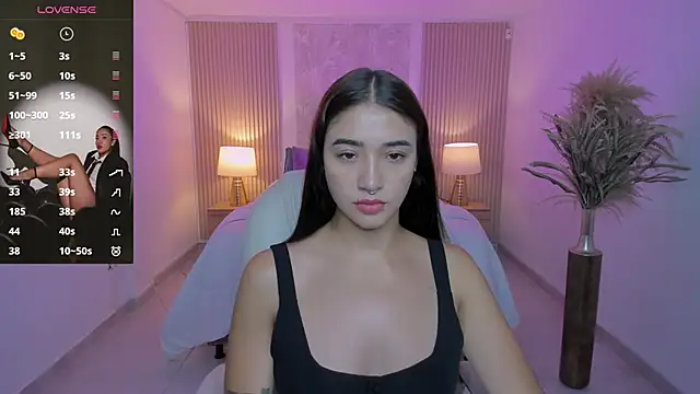 Antonella Grayy online show from November 2025 10:59:01 AM