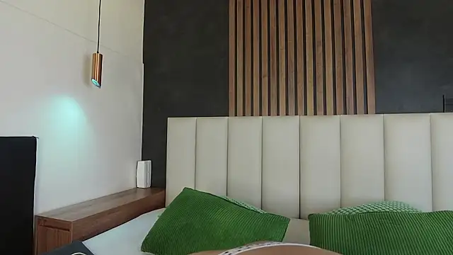 eva daemon online show from February 2026 12:01:01 PM