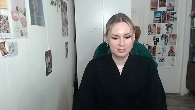 CapriScorpion online show from February 2025 02:45:01 PM