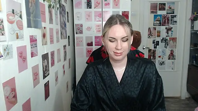 CapriScorpion online show from February 2025 04:44:01 PM