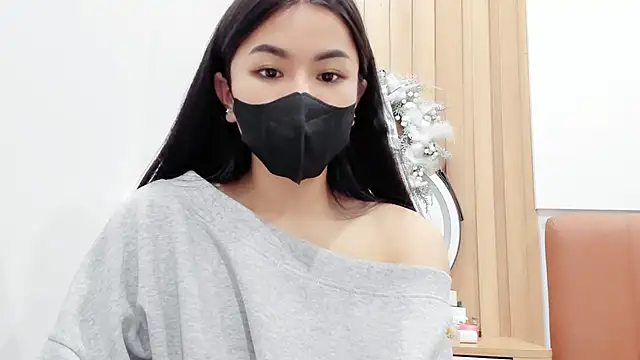 Lita-Julia online show from January 2025 05:21:01 PM