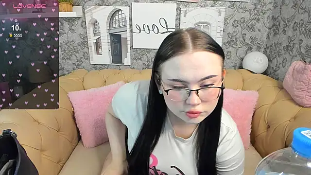 Snapshot of Tina_Walker chatting on January 2025 12:55:01 PM Tina Walker online show from January 2025 12:55:01 PM