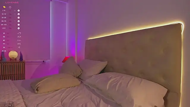 alaskavenom  online show from February 2026 04:25:01 PM