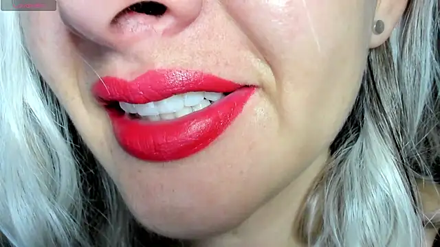 queen fetish online show from December 2025 10:44:02 AM