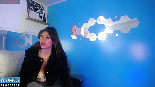 Snapshot of CarolRodriguez_ chatting on January 2025 01:03:02 PM CarolRodriguez online show from January 2025 01:03:02 PM