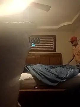 Snapshot of prettyboi6992 chatting on February 2026 10:14:01 PM prettyboi6992 online show from February 2026 10:14:01 PM