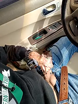 Snapshot of prettyboi6992 chatting on March 2026 10:05:01 PM prettyboi6992 online show from March 2026 10:05:01 PM