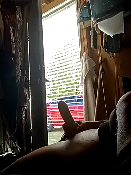 Snapshot of prettyboi6992 chatting on April 2026 04:12:02 PM prettyboi6992 online show from April 2026 04:12:02 PM