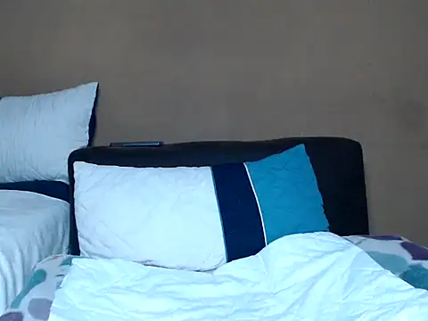 Snapshot of AdelaideT chatting on February 2025 11:37:02 PM AdelaideT online show from February 2025 11:37:02 PM