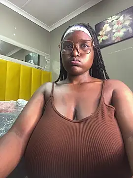 Snapshot of Bustygoddess32 chatting on January 2025 04:25:01 AM Bustygoddess32 online show from January 2025 04:25:01 AM