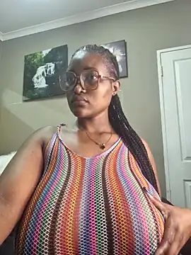 Snapshot of Bustygoddess32 chatting on February 2025 10:37:02 AM Bustygoddess32 online show from February 2025 10:37:02 AM