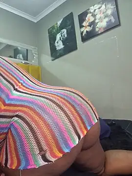 Snapshot of Bustygoddess32 chatting on February 2025 09:42:02 PM Bustygoddess32 online show from February 2025 09:42:02 PM