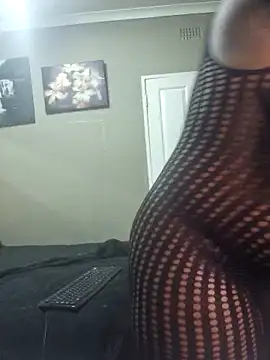 Snapshot of Bustygoddess32 chatting on February 2025 09:48:01 PM Bustygoddess32 online show from February 2025 09:48:01 PM