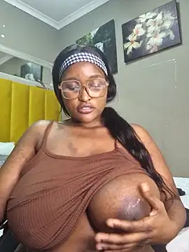 Snapshot of Bustygoddess32 chatting on March 2025 09:04:02 PM Bustygoddess32 online show from March 2025 09:04:02 PM