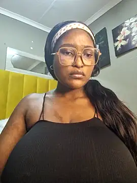 Snapshot of Bustygoddess32 chatting on March 2025 03:29:01 AM Bustygoddess32 online show from March 2025 03:29:01 AM