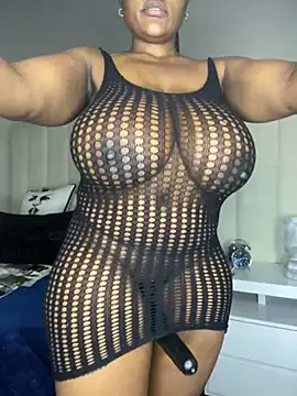 Snapshot of Bustygoddess32 chatting on October 2025 11:49:02 PM Bustygoddess32 online show from October 2025 11:49:02 PM