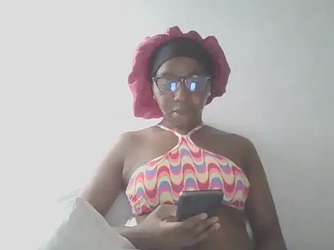 Sexxybella27 online show from April 2026 12:04:01 PM