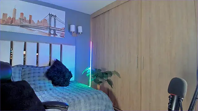 Bambi gurl online show from November 2025 12:21:02 AM