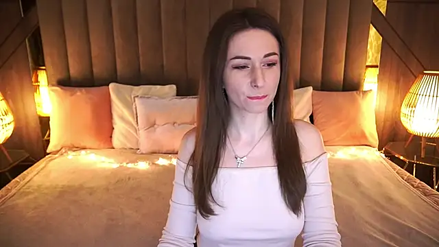 KimmmLi online show from March 2025 02:01:02 PM