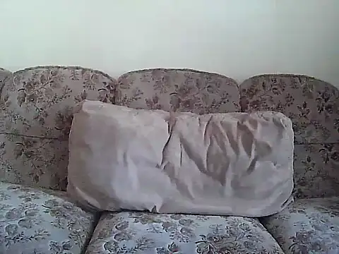 suarez1235 online show from April 2026 07:42:02 AM