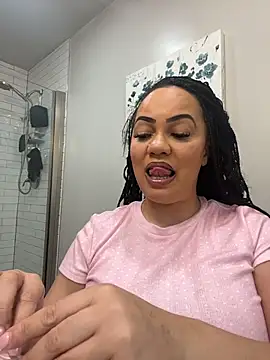 Snapshot of DestineeJayde chatting on March 2026 03:34:01 AM DestineeJayde online show from March 2026 03:34:01 AM