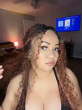 Snapshot of DestineeJayde chatting on April 2026 03:48:02 AM DestineeJayde online show from April 2026 03:48:02 AM