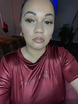 Snapshot of DestineeJayde chatting on June 2026 05:57:02 AM DestineeJayde online show from June 2026 05:57:02 AM