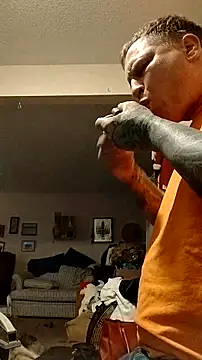 fukurbutt online show from February 2026 07:46:02 AM