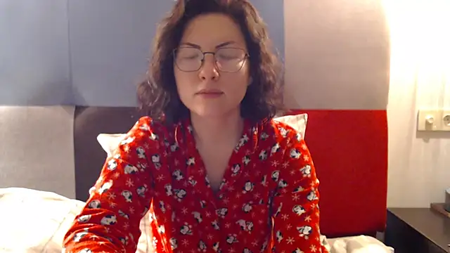 vaders daughter online show from February 2025 08:29:02 PM