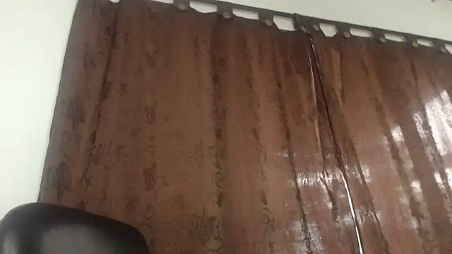 Snapshot of Alejagrantx chatting on February 2025 10:15:02 PM Alejagrantx online show from February 2025 10:15:02 PM