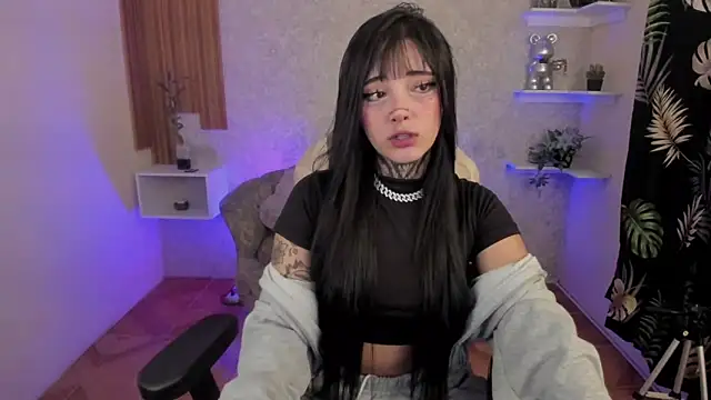 mia catt05 online show from December 2024 06:48:02 AM