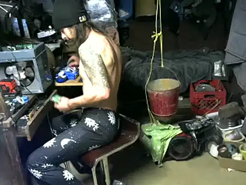 cdressupdiva online show from December 2024 05:50:02 AM