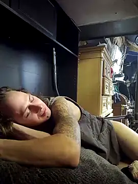 cdressupdiva online show from December 2024 05:48:01 PM