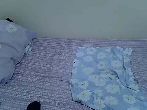 Snapshot of pretty_leila2 chatting on December 2025 06:52:02 AM pretty leila2 online show from December 2025 06:52:02 AM