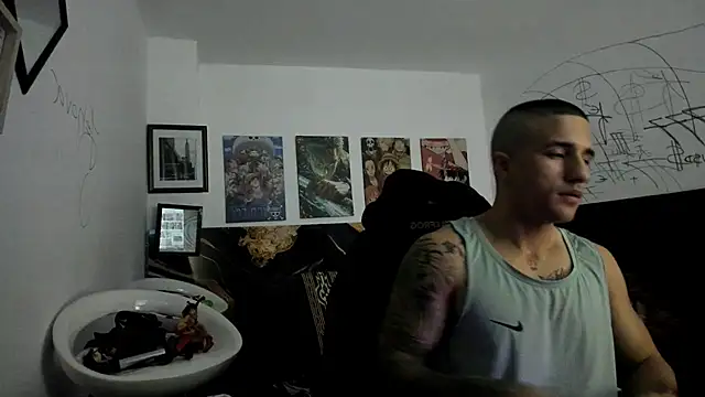 Sisoyalejo420 online show from October 2025 07:23:01 PM