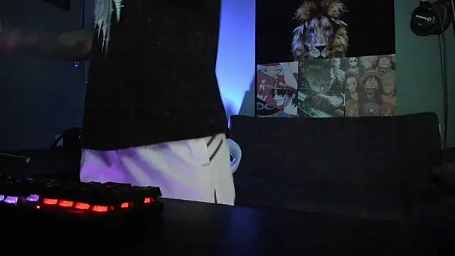 Snapshot of Sisoyalejo420 chatting on February 2026 07:51:01 AM Sisoyalejo420 online show from February 2026 07:51:01 AM