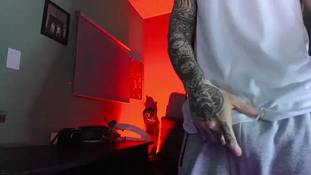 Snapshot of Sisoyalejo420 chatting on March 2026 01:17:02 AM Sisoyalejo420 online show from March 2026 01:17:02 AM