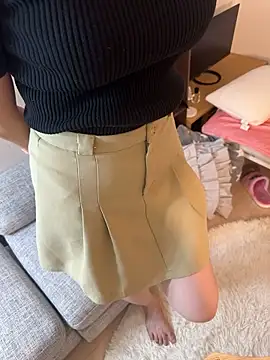 POCARI SWEAT online show from September 2025 10:28:01 AM