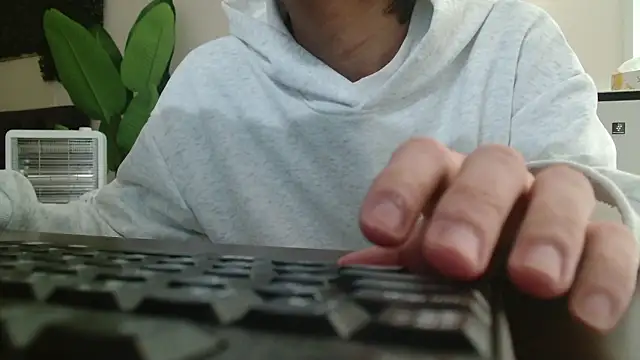 Snapshot of POCARI_SWEAT chatting on March 2026 10:26:01 PM POCARI SWEAT online show from March 2026 10:26:01 PM