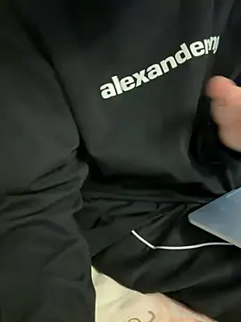 Snapshot of POCARI_SWEAT chatting on April 2026 12:55:01 AM POCARI SWEAT online show from April 2026 12:55:01 AM