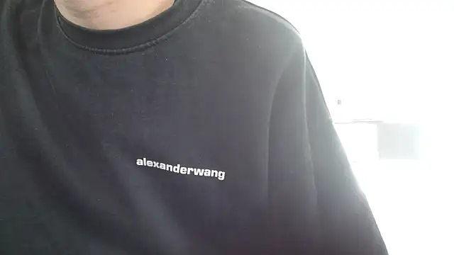 Snapshot of POCARI_SWEAT chatting on April 2026 01:28:02 AM POCARI SWEAT online show from April 2026 01:28:02 AM