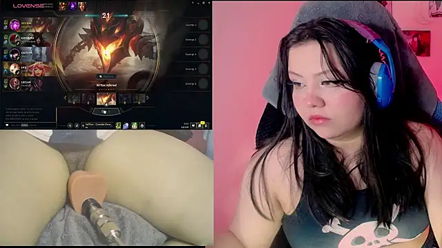 crystal7u7 online show from January 2025 03:34:02 AM