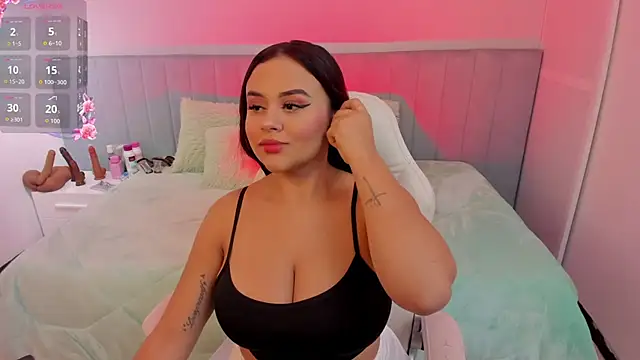 Snapshot of katia_bigboobs1 chatting on October 2025 09:15:01 AM katia bigboobs1 online show from October 2025 09:15:01 AM