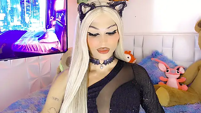 Snapshot of amal_baddell chatting on February 2025 10:20:02 AM amal baddell online show from February 2025 10:20:02 AM