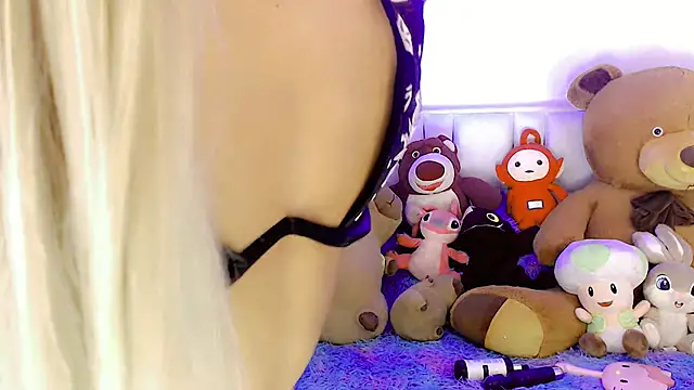 Snapshot of amal_baddell chatting on March 2025 01:10:02 AM amal baddell online show from March 2025 01:10:02 AM