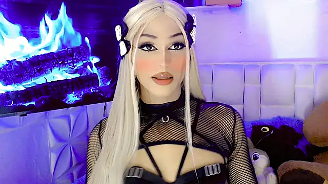 Snapshot of amal_baddell chatting on March 2025 06:09:01 AM amal baddell online show from March 2025 06:09:01 AM