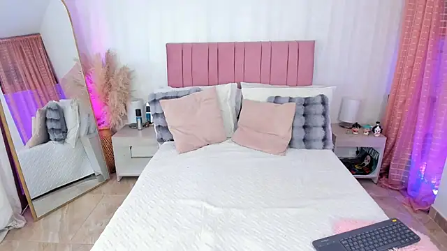 kath rosee1 online show from February 2025 08:24:01 PM