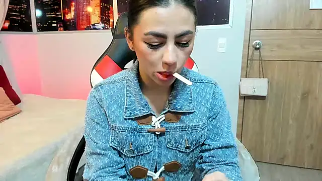 Snapshot of Kendall_Sophy chatting on February 2025 07:41:02 PM Kendall Sophy online show from February 2025 07:41:02 PM